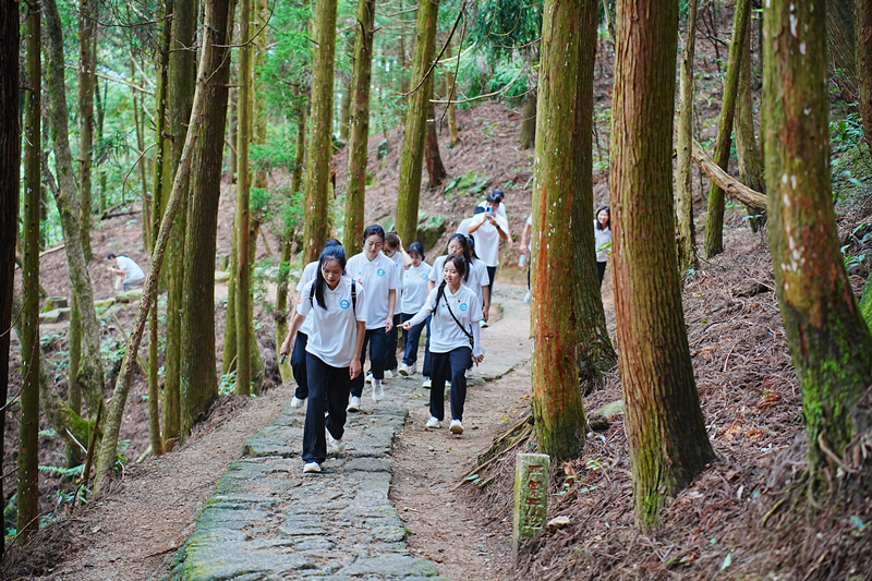 第1701期：南京体育学院社会实践团探寻井冈山革命圣地.png